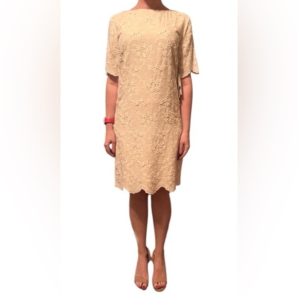 W by Worth Dresses & Skirts - W by Worth Cream Lace Midi Dress